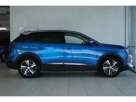 Peugeot 3008 (2021) thumbnail 9