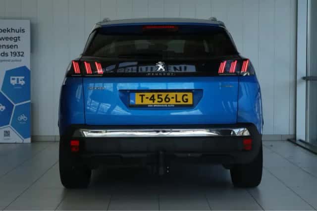 Peugeot 3008 (2021) thumbnail 10