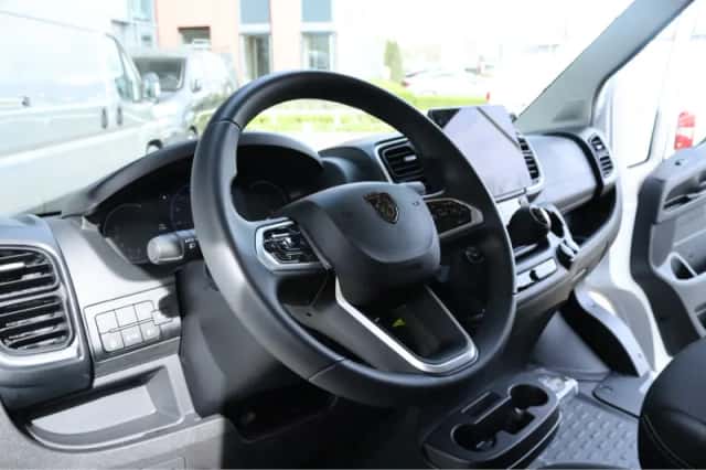 Peugeot Boxer (2024) thumbnail 26