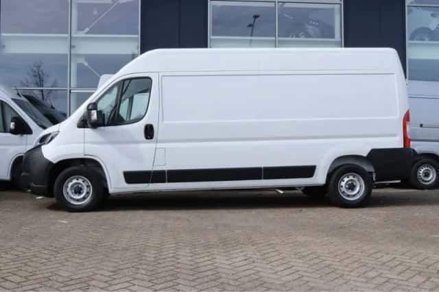 Peugeot Boxer (2024) thumbnail 8