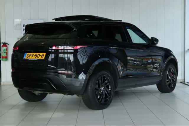 Land Rover Range Rover Evoque (2024) thumbnail 2