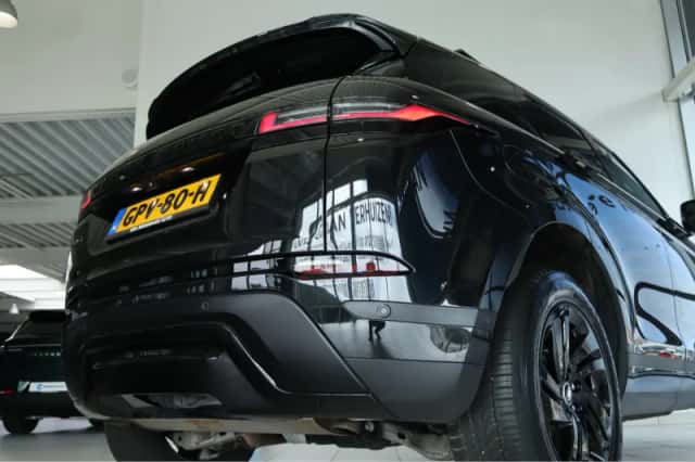 Land Rover Range Rover Evoque (2024) thumbnail 16