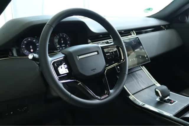 Land Rover Range Rover Evoque (2024) thumbnail 26