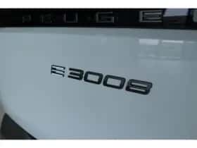 Peugeot e-3008 (2025) thumbnail 15