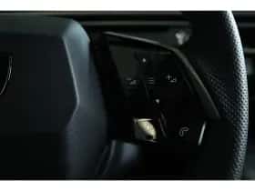 Peugeot e-3008 (2025) thumbnail 38