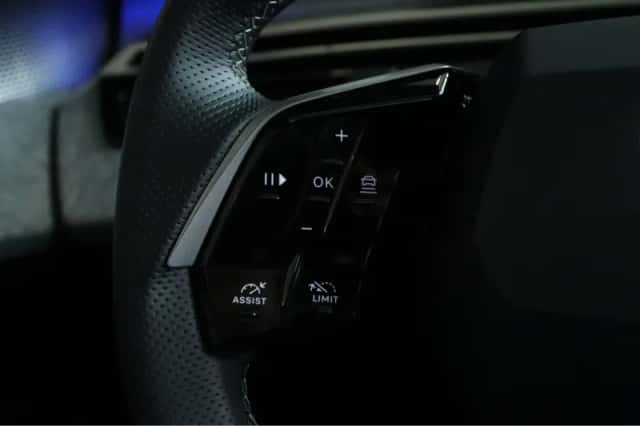 Peugeot e-3008 (2025) thumbnail 39