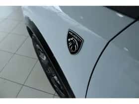 Peugeot e-3008 (2025) thumbnail 9