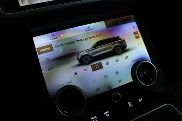 Land Rover Range Rover Velar (2021) thumbnail 26