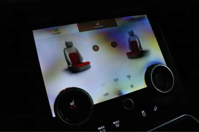 Land Rover Range Rover Velar (2021) thumbnail 27