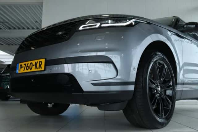 Land Rover Range Rover Velar (2021) thumbnail 5