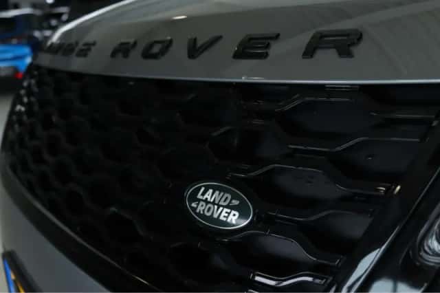 Land Rover Range Rover Velar (2021) thumbnail 9