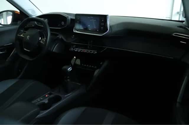 Peugeot 2008 (2020) thumbnail 15