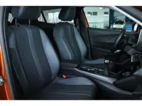 Peugeot 2008 (2020) thumbnail 3