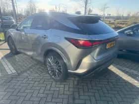 Lexus RX (2023) thumbnail 2