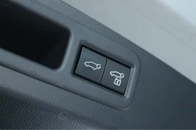 Lexus RX (2023) thumbnail 11