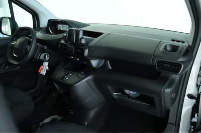 Peugeot E-Partner (2026) thumbnail 4