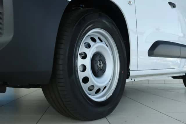 Peugeot E-Partner (2026) thumbnail 7