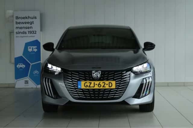 Peugeot 208 (2024) thumbnail 11