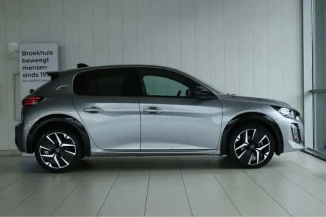 Peugeot 208 (2024) thumbnail 12