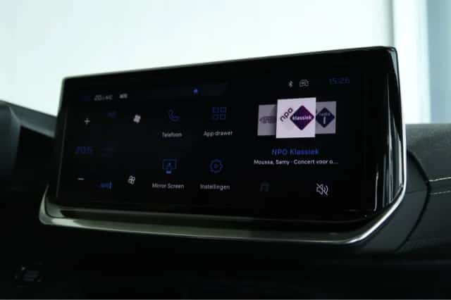 Peugeot 208 (2024) thumbnail 18