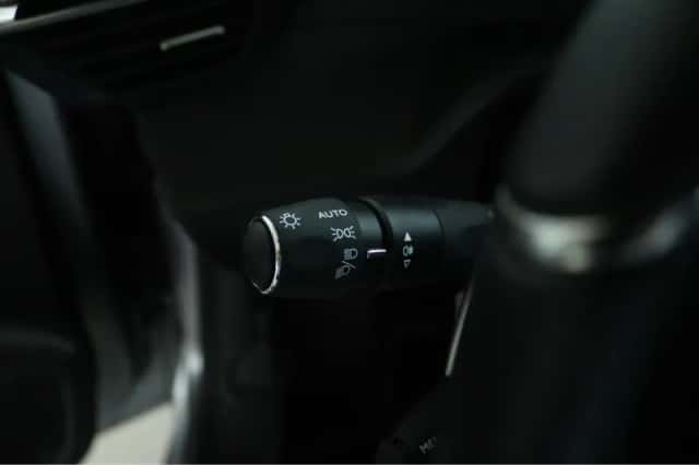 Peugeot 208 (2024) thumbnail 26