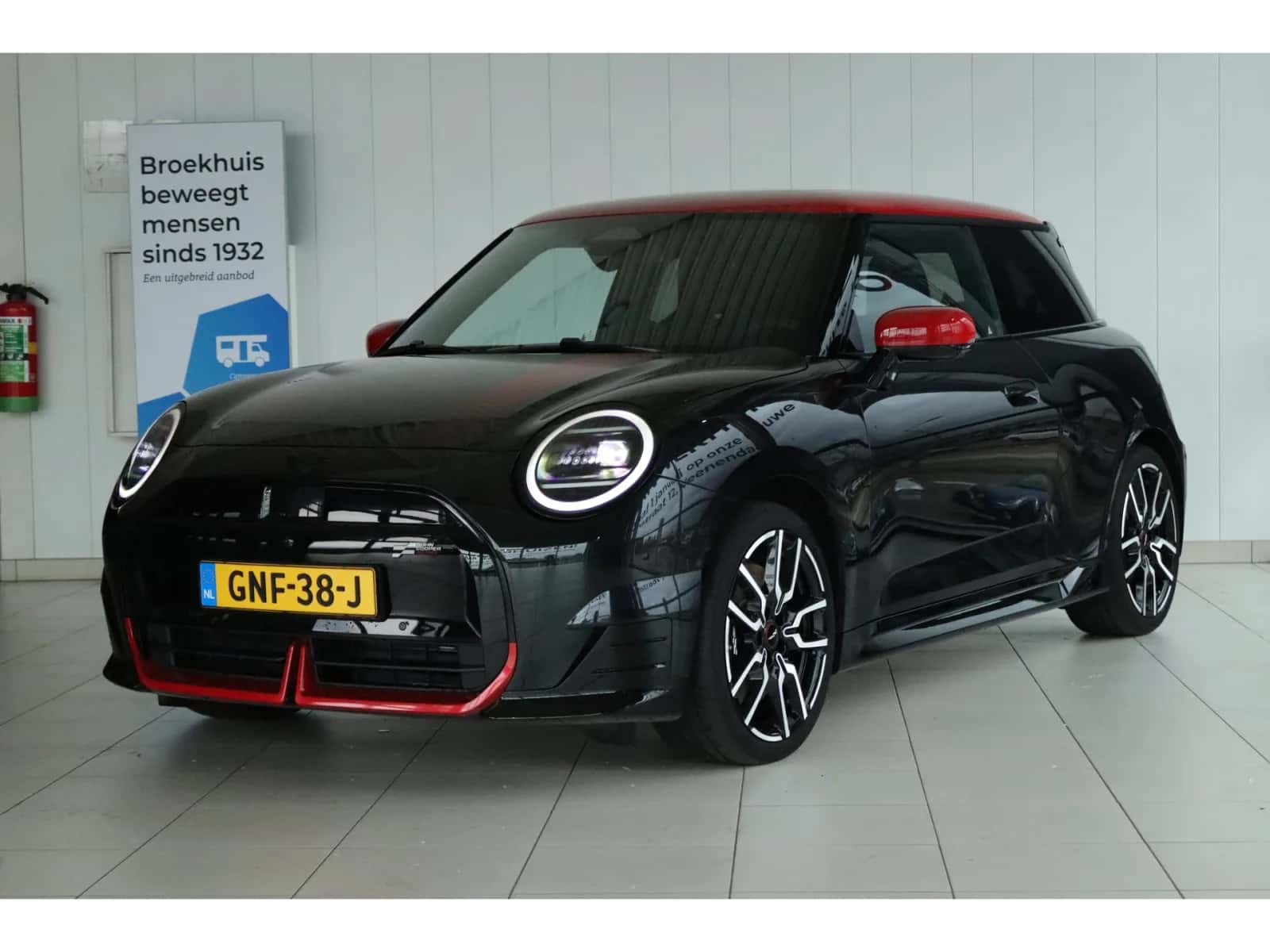 MINI Electric (2024) — foto 1