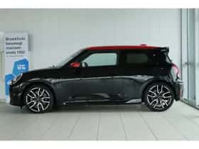 MINI Electric (2024) thumbnail 12