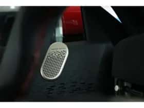 MINI Electric (2024) thumbnail 32