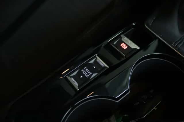 Peugeot 208 (2022) thumbnail 14