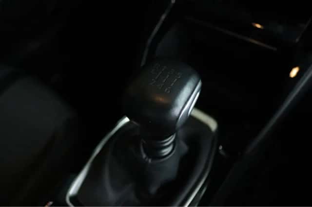 Peugeot 208 (2022) thumbnail 15