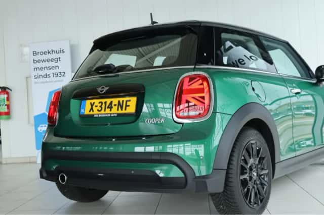 MINI Mini (2024) thumbnail 12