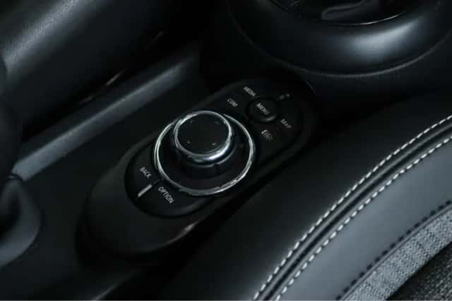MINI Mini (2024) thumbnail 19