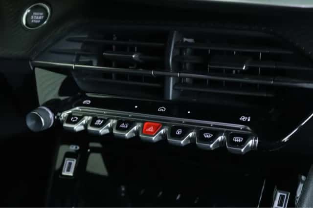 Peugeot 2008 (2025) thumbnail 22
