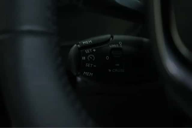 Peugeot 2008 (2025) thumbnail 33