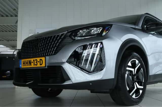 Peugeot 2008 (2025) thumbnail 5