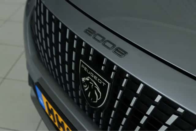 Peugeot 2008 (2025) thumbnail 6