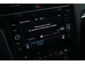 Volkswagen Golf (2018) thumbnail 25