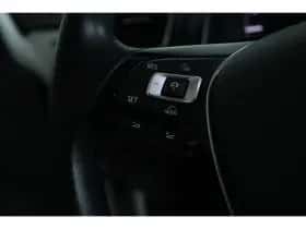 Volkswagen Golf (2018) thumbnail 32