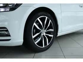 Volkswagen Golf (2018) thumbnail 7