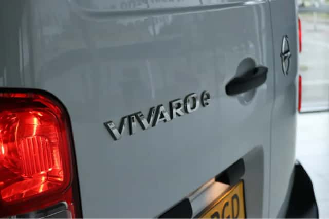 Opel Vivaro-e (2023) thumbnail 12
