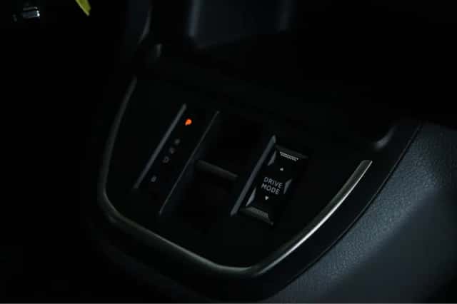 Opel Vivaro-e (2023) thumbnail 16