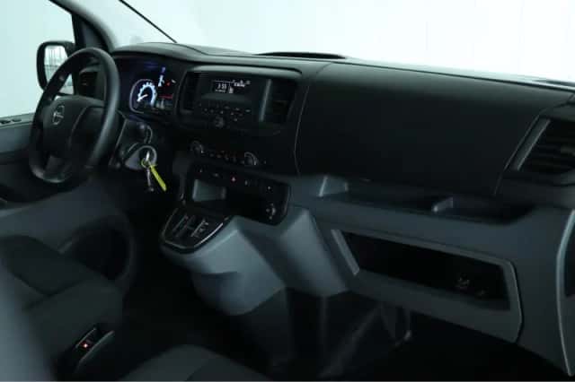 Opel Vivaro-e (2023) thumbnail 4