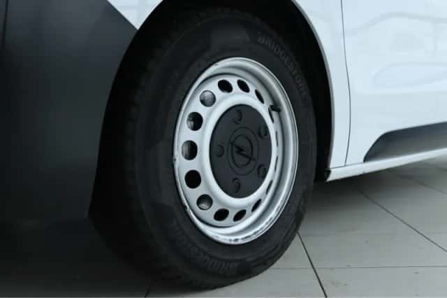 Opel Vivaro-e (2023) thumbnail 7