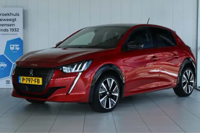 Peugeot 208 (2022) thumbnail 1