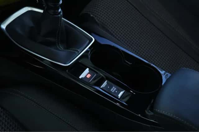 Peugeot 208 (2022) thumbnail 21