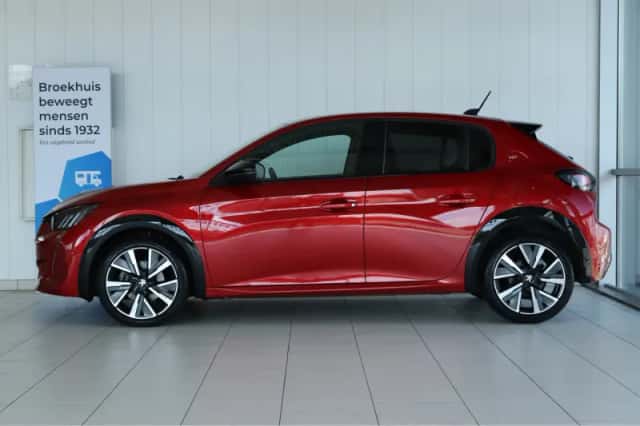 Peugeot 208 (2022) thumbnail 9
