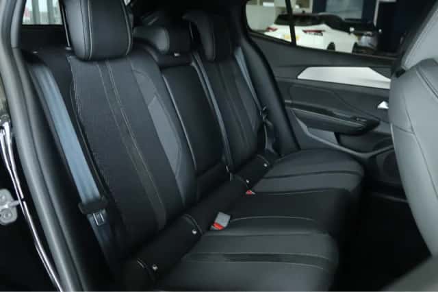 Peugeot 408 (2025) thumbnail 18