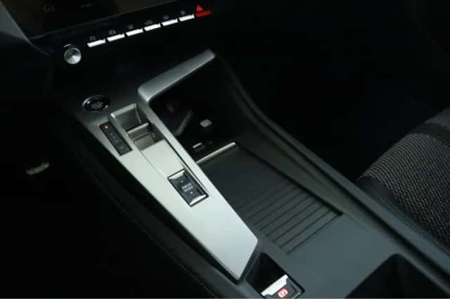 Peugeot 408 (2025) thumbnail 24