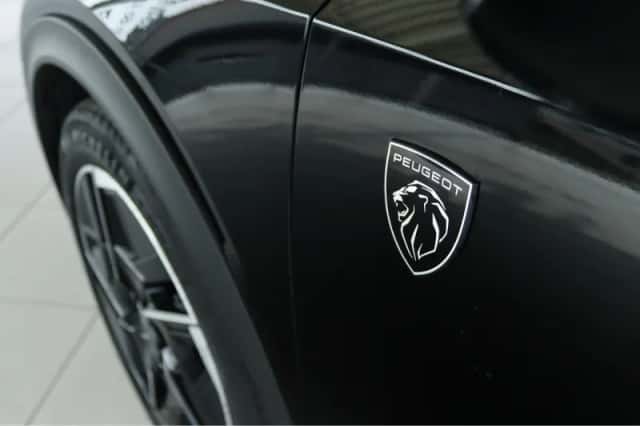 Peugeot 408 (2025) thumbnail 7
