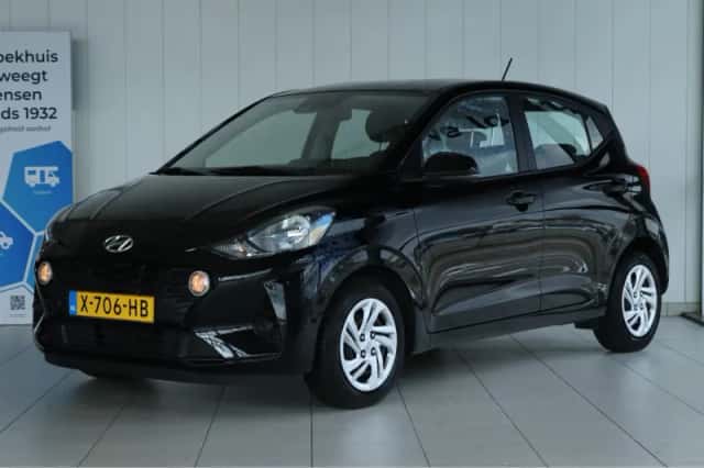 Hyundai i10 (2021) thumbnail 1